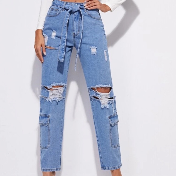 High waist self belted flap pocket ripped jeans - Picture 3 of 5